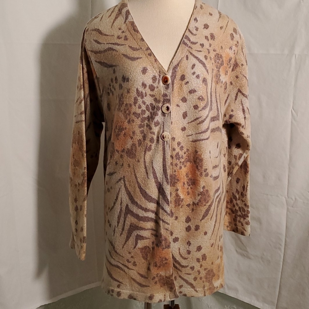Gabriella T. Sweater 50% wool, Italy. Large